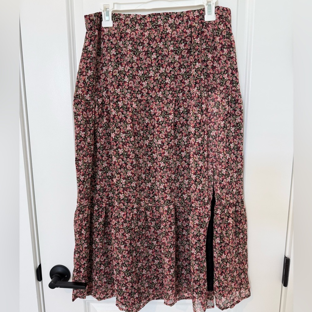 Floral maxi skirt